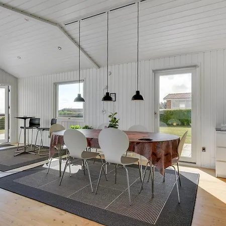 Feriehus Beowulf - 200m From The Sea By Interhome Broager